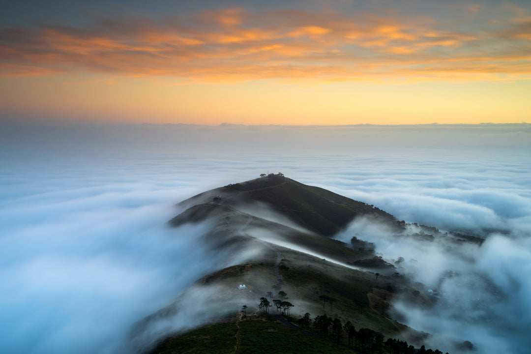 Lions Head fog sunrise