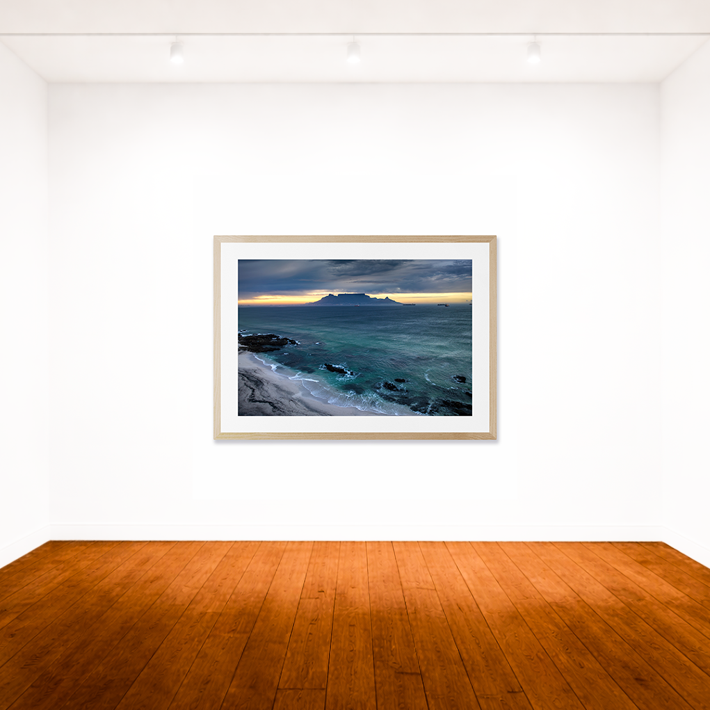 Blouberg Sunrise Moody