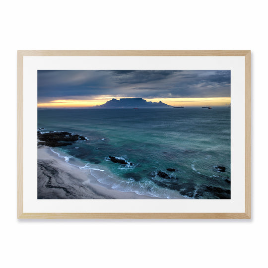Blouberg Sunrise Moody