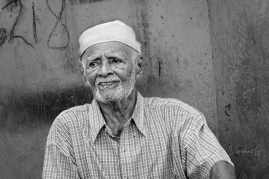 Lamu, Elder Kofia
